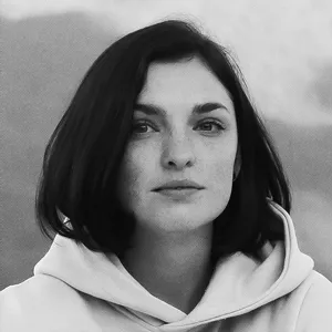 Yulia Dobrova